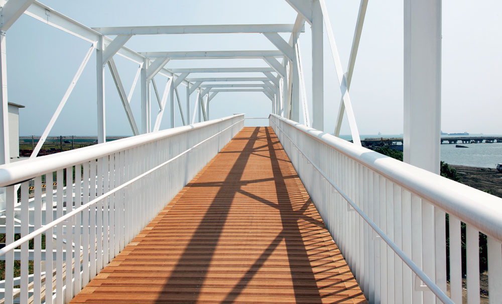 步道-棧道-Boardwalk│張瑪龍建築師-高雄紅毛港文化園區│氶鋒建材│Doozer Wood│WPC│優美木│塑膠木│環塑木│環保木│合成木│環保塑木│塑膠仿木│環保塑合木│木塑複合材料│綠建材