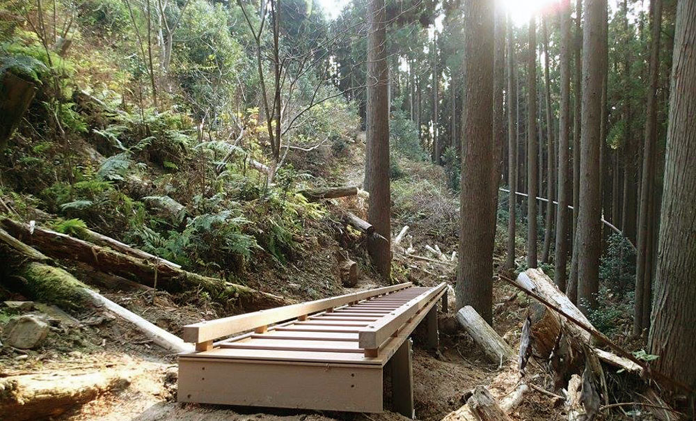 步道-棧道-Boardwalk-日本(兵庫県)-安富町森林ツーリズム│氶鋒建材│Doozer Wood│WPC│優美木│塑膠木│環塑木│環保木│合成木│環保塑木│塑膠仿木│環保塑合木│木塑複合材料│綠建材